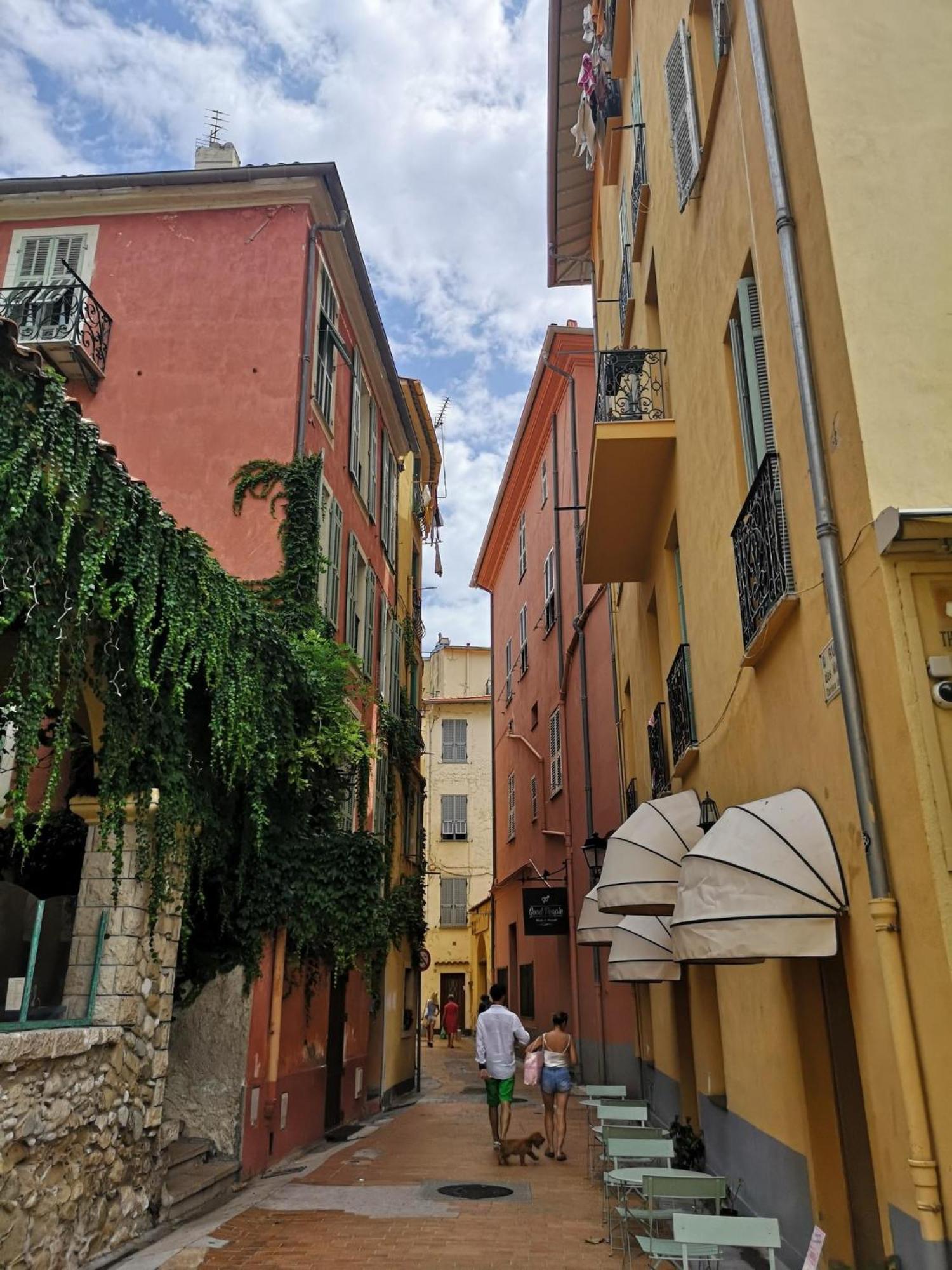 Prato - Near The In * Menton